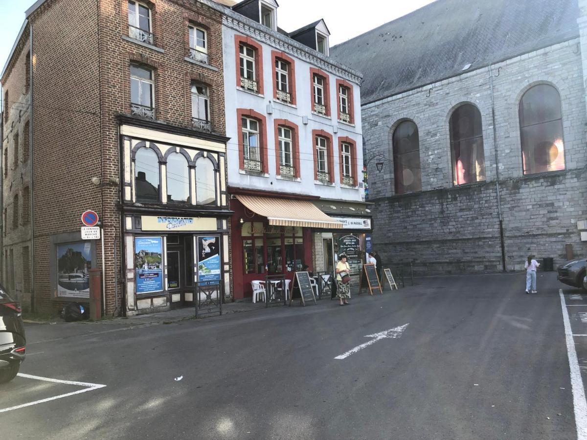 Charmant T2 Centre Ville Givet Exterior photo